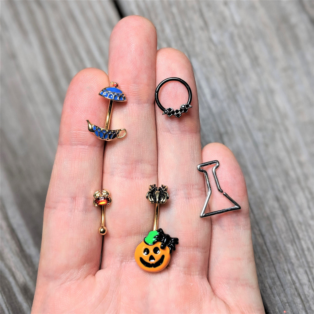 Gold Tone Spider Pumpkin Halloween Belly Ring