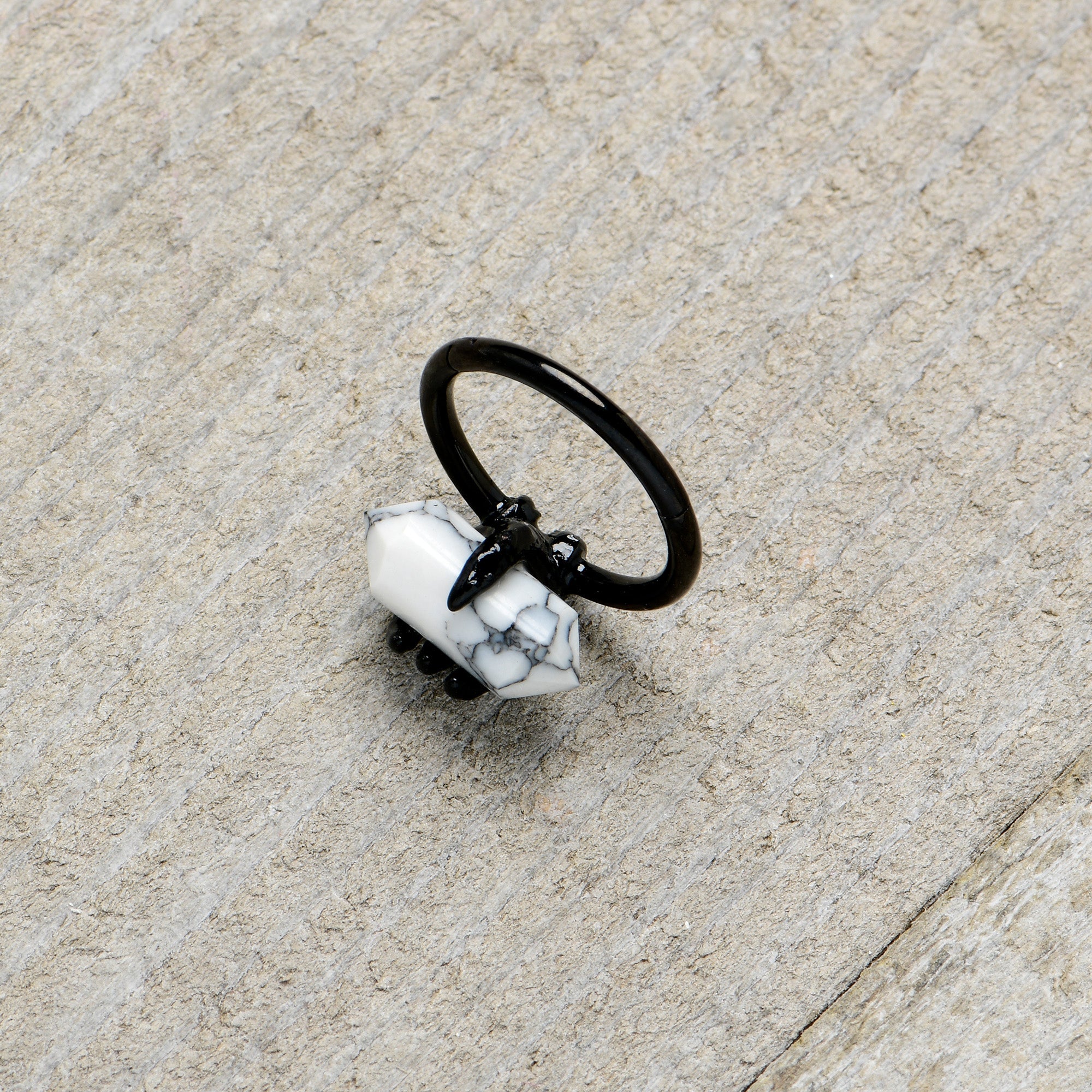16G 3/8 White Howlite Black Claw Obelisk Hinged Segment Ring