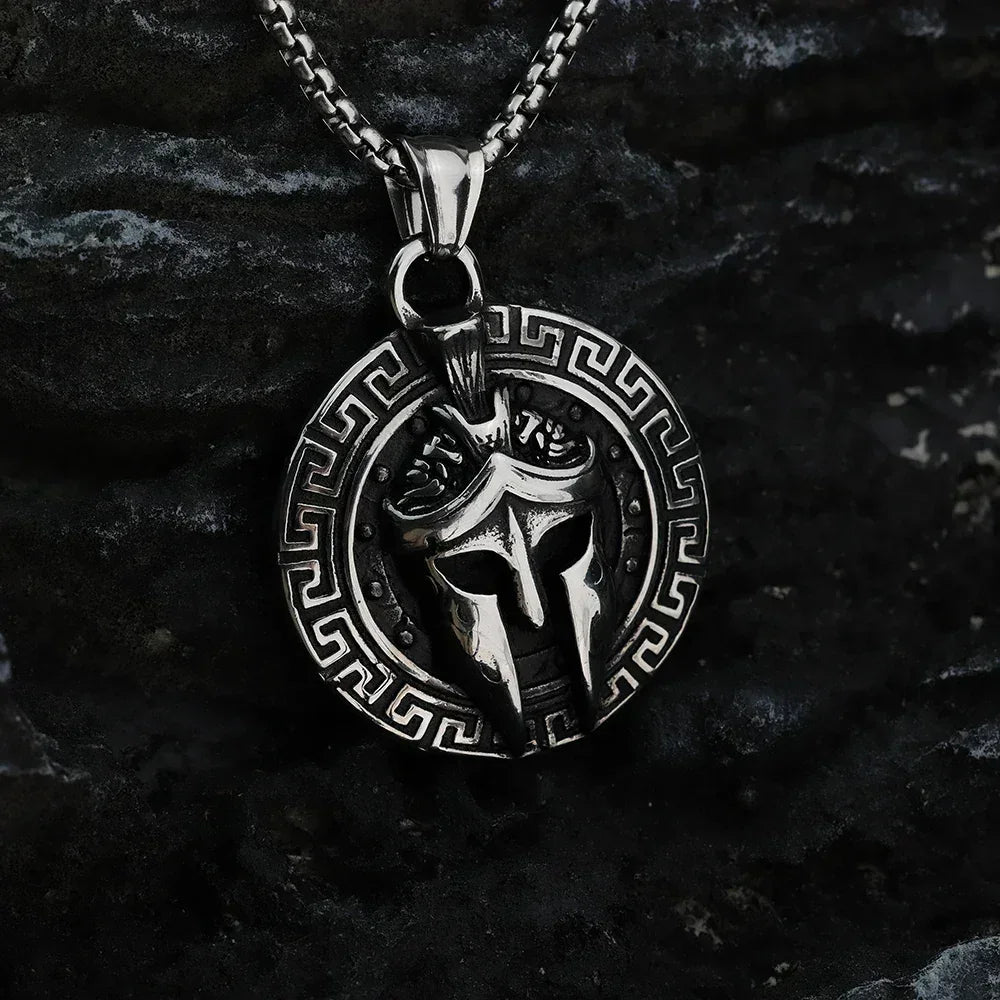 European and American Vintage Spartan Viking Mask Warrior Men's Titanium Steel Necklace Fashion Trend Helmet Handmade Pendant