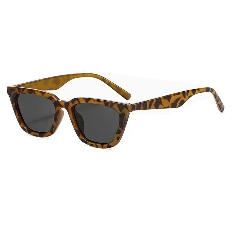 Classic Black Vintage Cat Eye Sunglasses Women Brand Designer Simplicity Elegant Small Frame Sun Glasses Men Trend Eyewear UV400