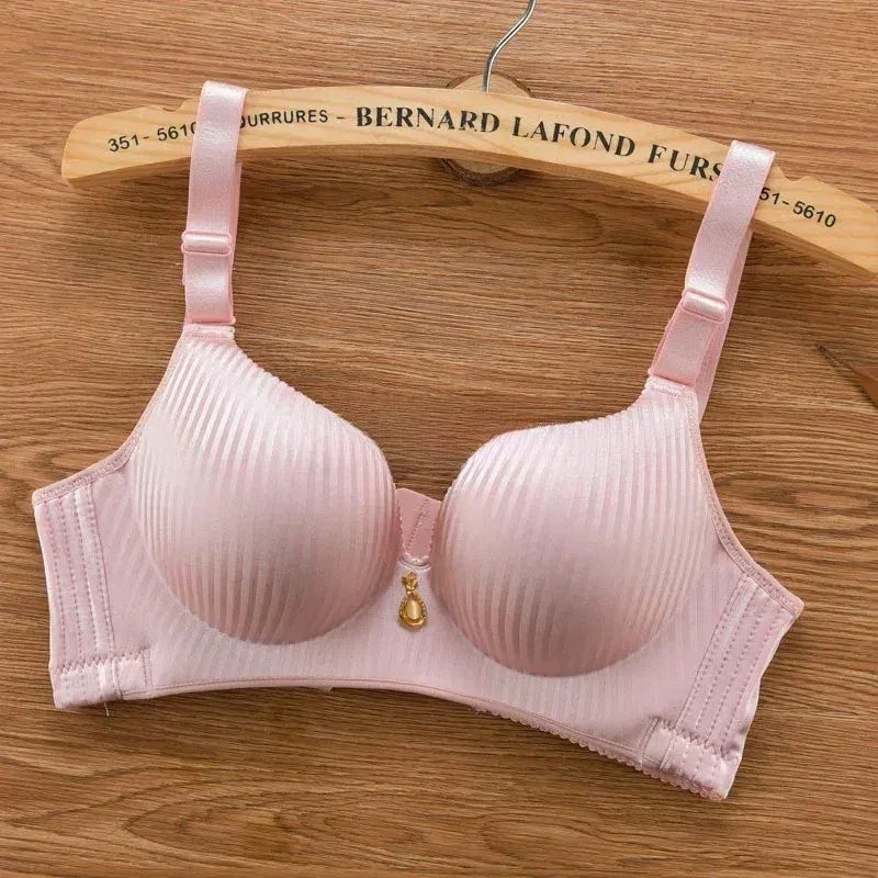 Wireless Push-Up Bra – 8cm Thick Padding for Extreme Lift  | Femstylo
