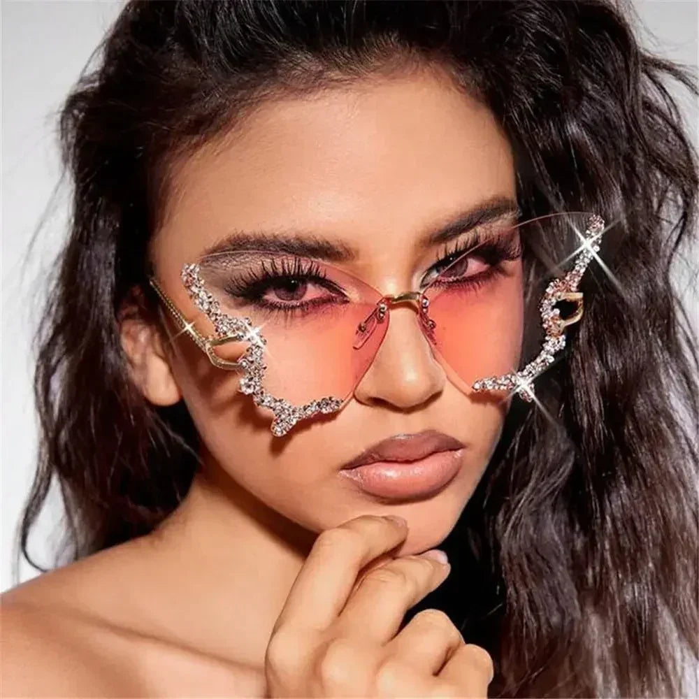 Vintage Oversized Diamond Butterfly Sunglasses Ladies Shades Purple Sunglasses for Women Bling Sun Glasses